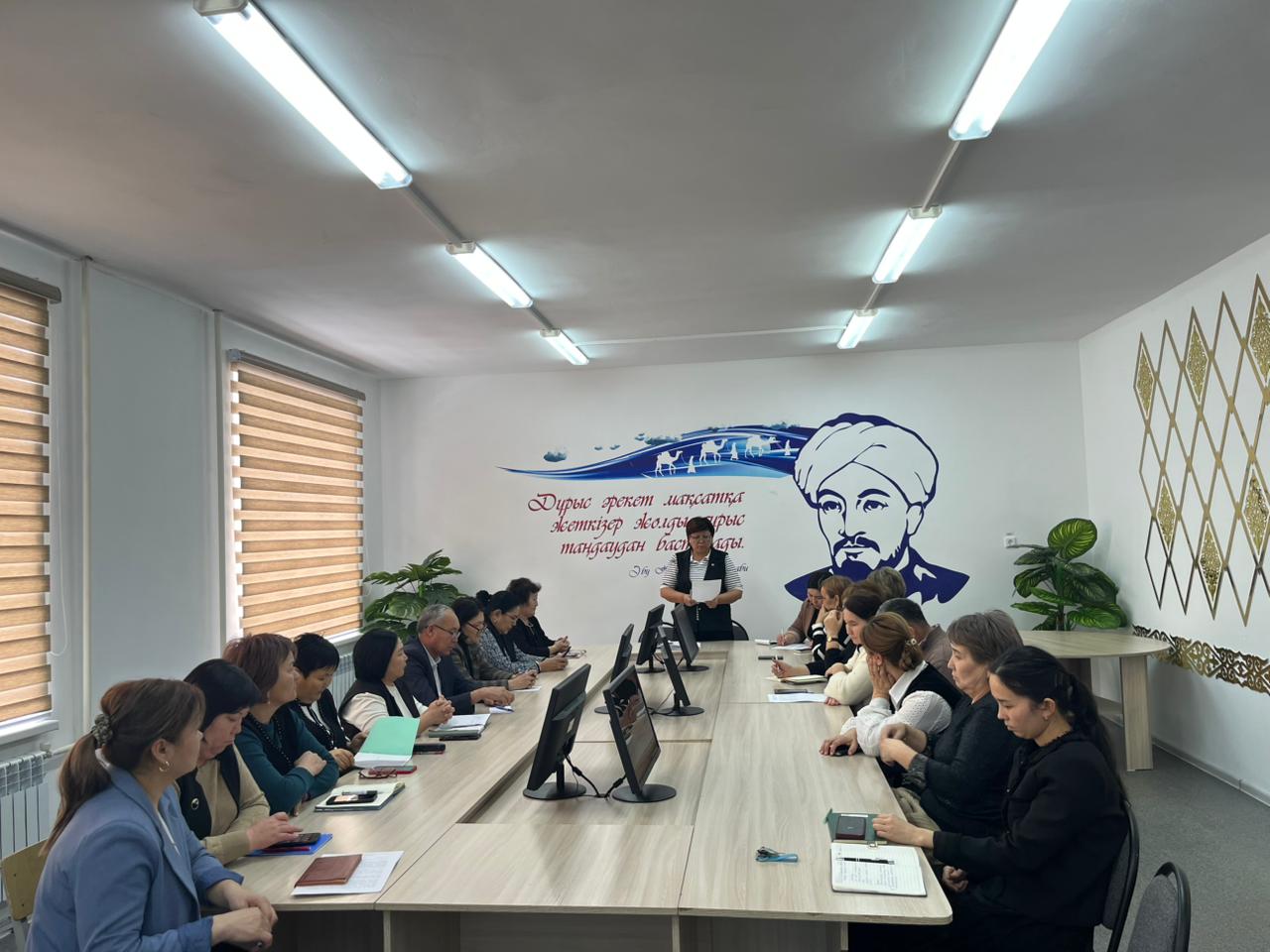№5 директор жанындағы кеңес